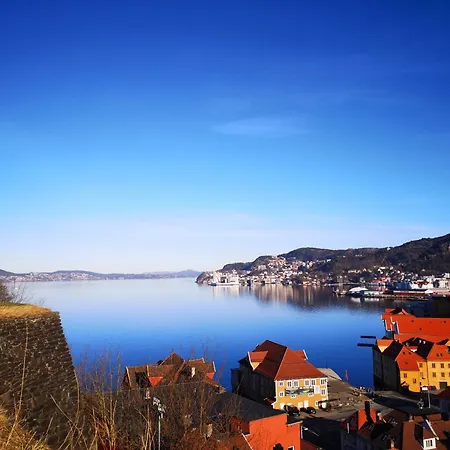 Penthouse With Panoramic Fjord Views - Private Terrace In Bergen Center Apartamento